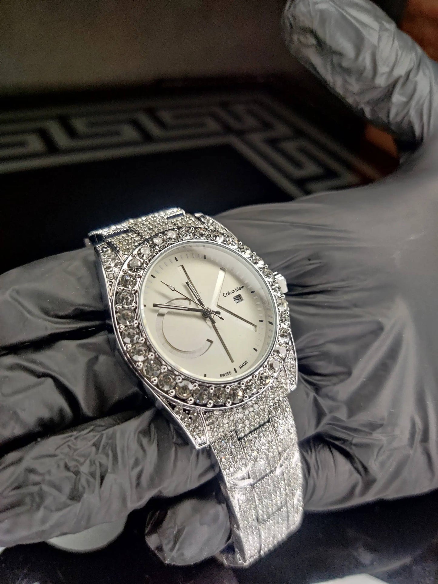 Ck white Gem-white dial